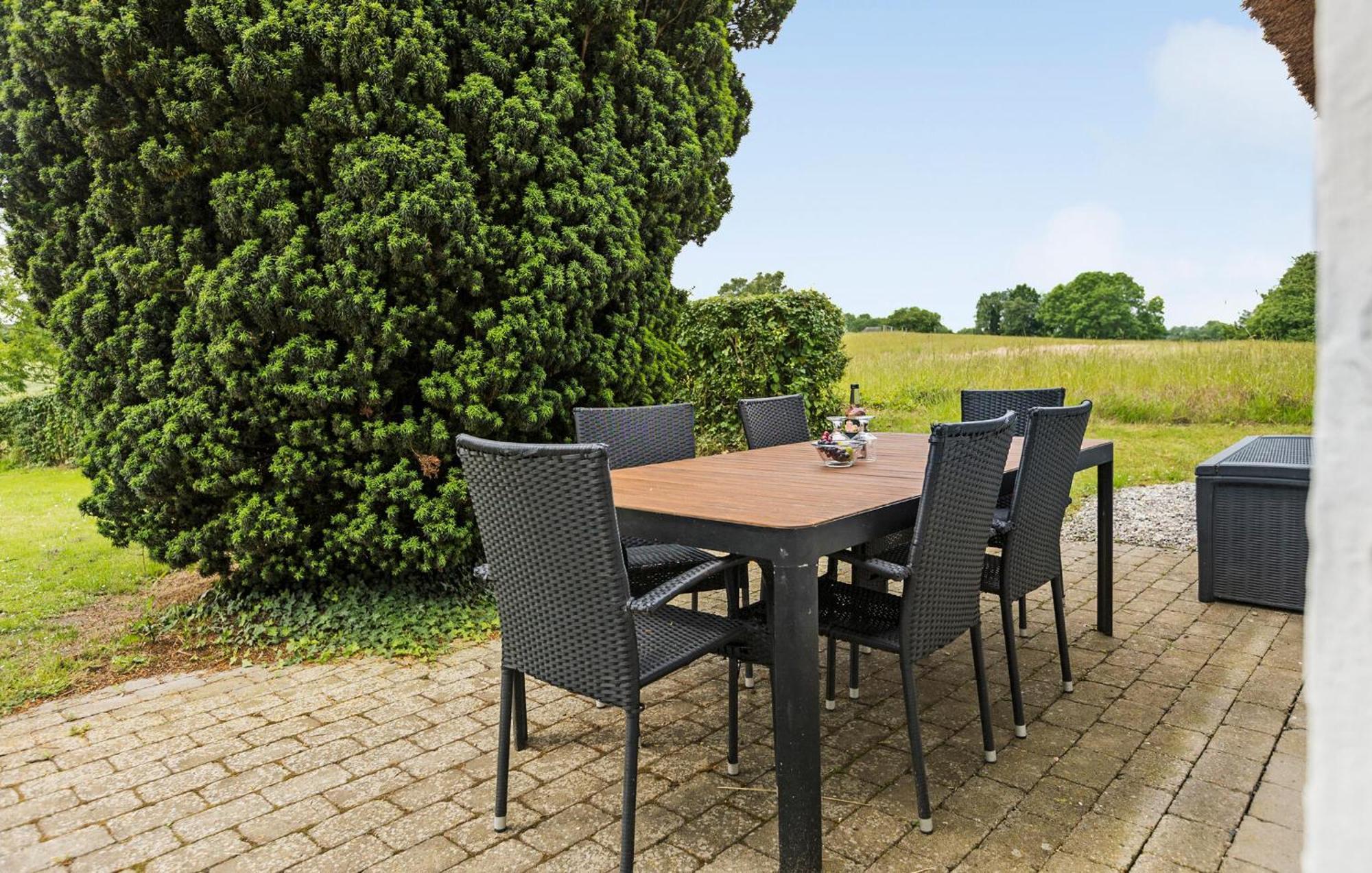 Lovely Home In Augustenborg With Wifi Asserballeskov ภายนอก รูปภาพ